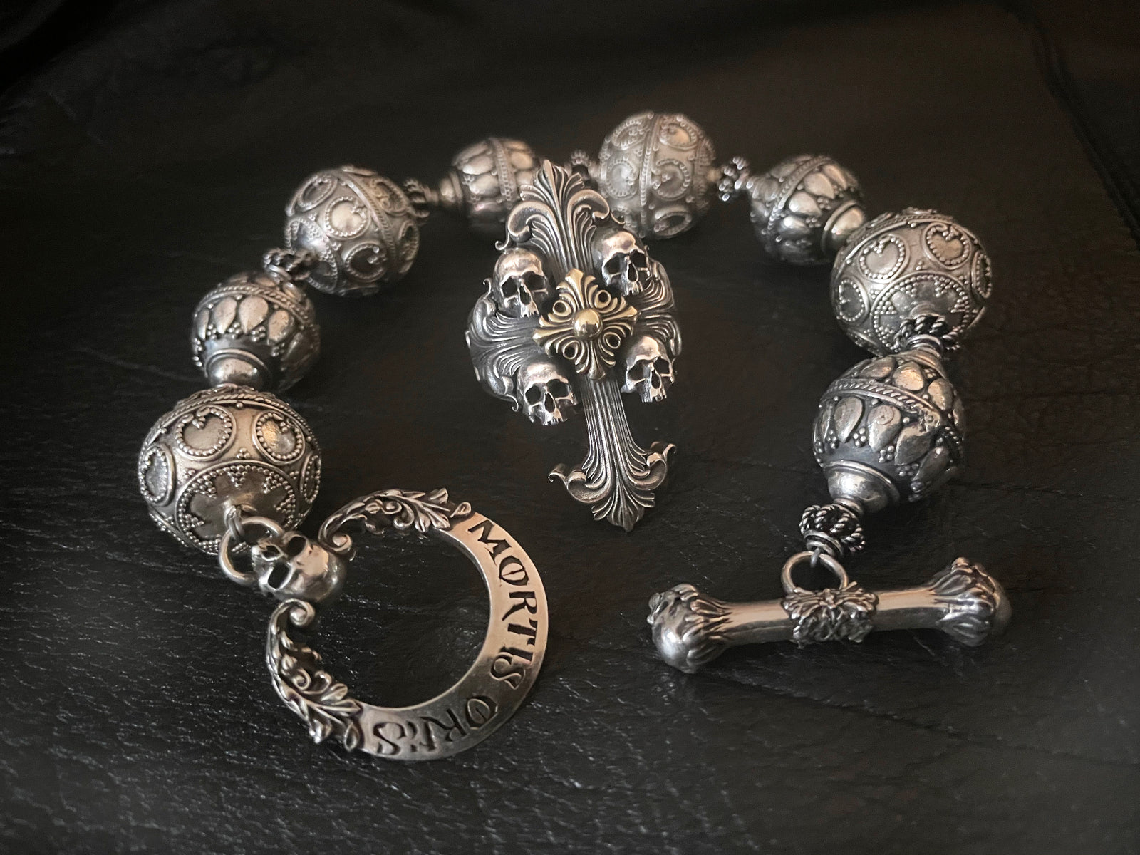 The Soulless Devil Leviathan Ring – Mortis Ores